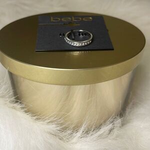 🎉 2/$20 🎉 Bebe | Silver and Rhinestones Ring Band